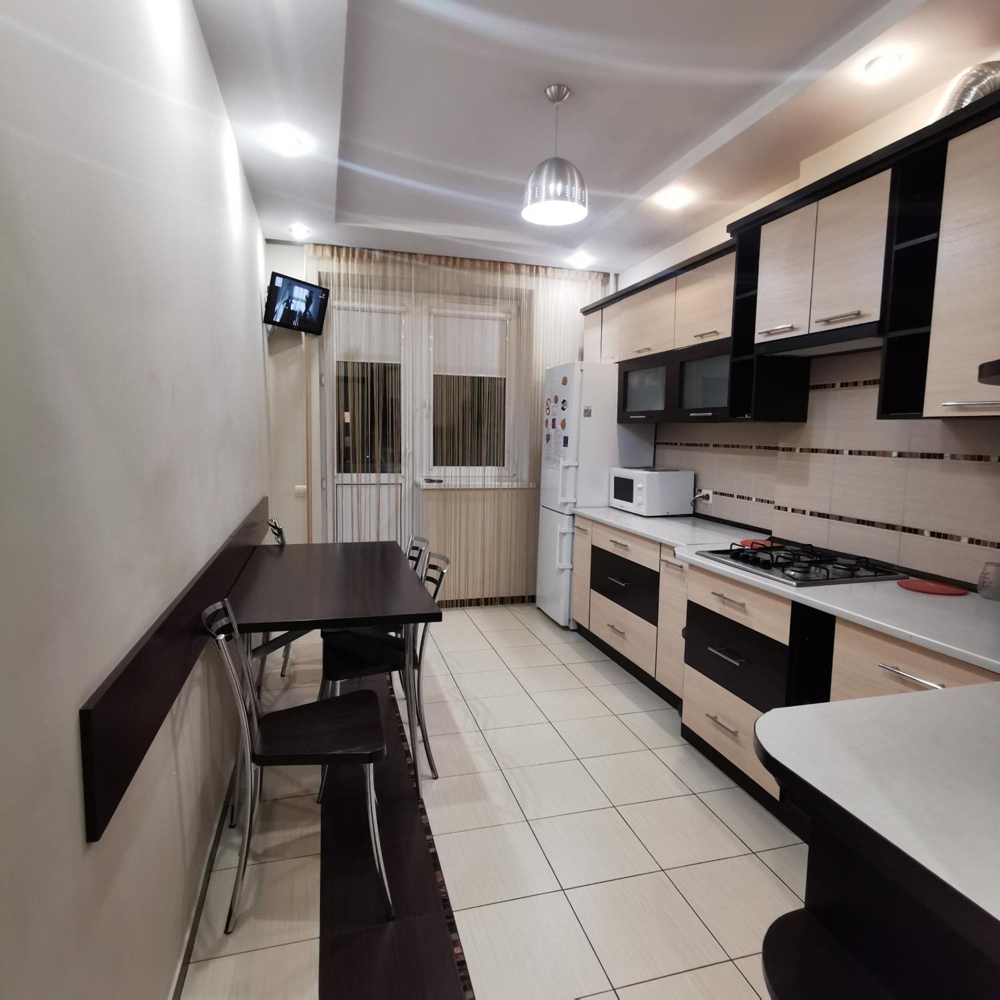 Apartment Big In Center